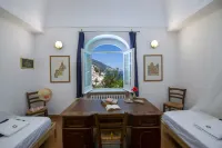 Villa Deli, in Positano, Sea View, AC