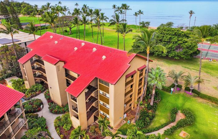 Maui Schooner Resort