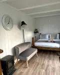 Trethowels Grey Hidden hut Hotels in St Austell