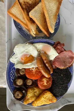 Glamping Cabin - Great for Hikers - Breakfast Inc!