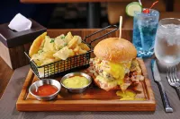 The Monaco Hotel Taytay