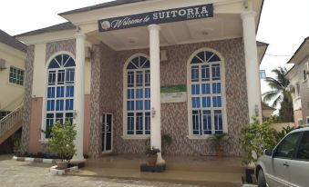 SUITORIA HOTELS