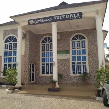 SUITORIA HOTELS