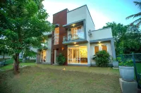 Lake Villas Premium Kandy Hotels in pallekele
