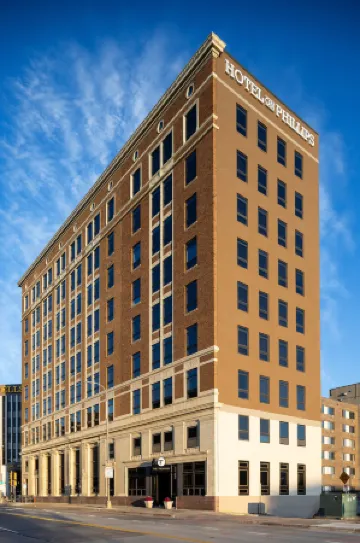 Hotel on Phillips