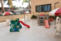 Bella Casa Flat Service Hotels in Bertioga