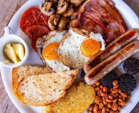 H.Avenue Hotel Geoje Отели рядом с достопримечательностью «Hakdong Mongdol Beach»