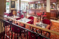 Brit Hotel le Lion d'Or Chinon Hotels in Ligre