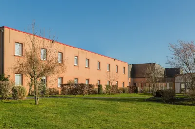 The Originals Boutique Hôtel Spa Beuzeville Honfleur Sud Hotels in Saint-Andre-d'Hebertot