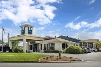 베스트 웨스턴 인 & 스위트 먼로 Monroe Country Club 주변 호텔