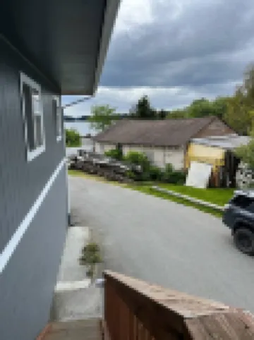 Back Beach Retreat - Car Rental Option