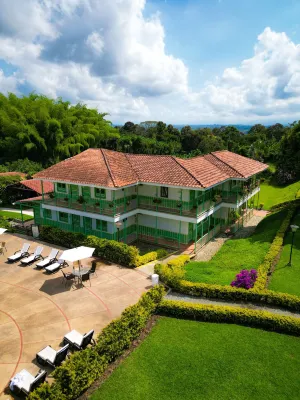 Hotel Eden Parque del Cafe Hotels near El Paraiso del Bambu y La Guadua