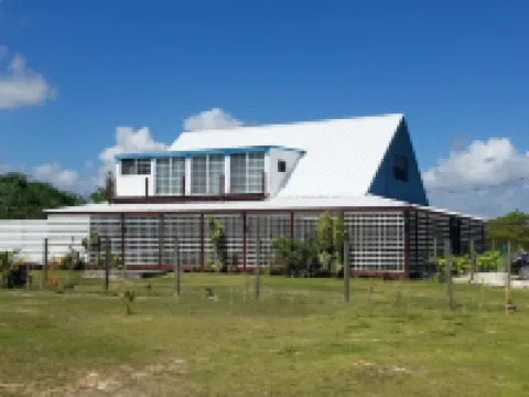 空港近くのトリガーフィッシュのBNB のホテル