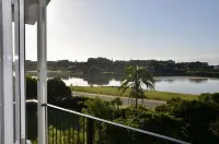 Serenity Ocean Lodge - Mountain View