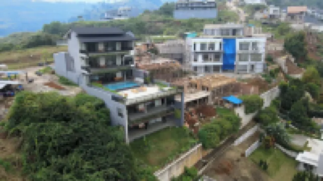 Green Hill Mountain City View Villa 8 Bedrooms with a Private Heated Swimming Pool and a Movie Room