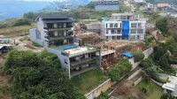 Green Hill Mountain City View Villa 8 Bedrooms with a Private Heated Swimming Pool and a Movie Room