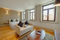 Legacy Oporto Design Apartment H by Vacationy