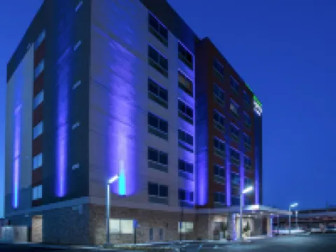 Holiday Inn Express & Suites JERSEY CITY NORTH - HOBOKEN by IHG Hotels in Jersey City