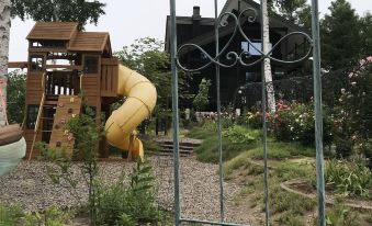 Ritz Garden Niji