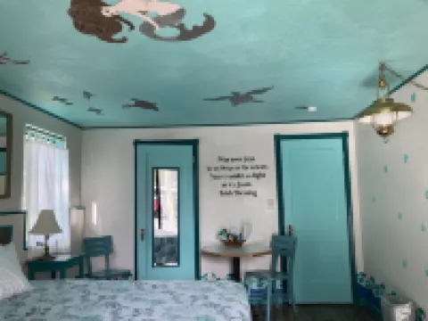 ฟลอเรนซ์ ไลท์เฮาส์ อินน์