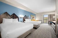 Camelback Lodge & Aquatopia Indoor Waterpark Hotels in Tannersville