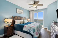 Beautiful Condo on the Beach, Unit 1708 Hotels in Sunnyside