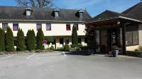 Hôtel la Tour des Anglais Hotels in Mayenne
