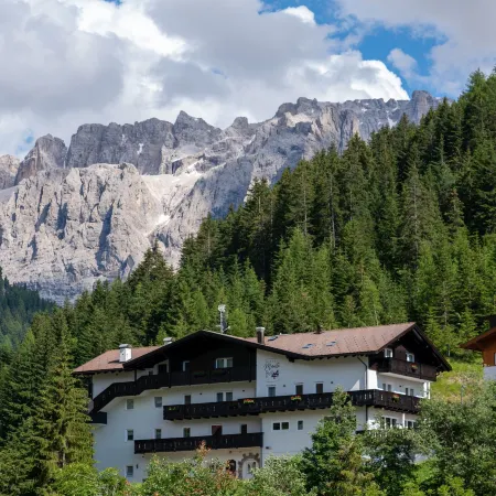 Hotel Monte44