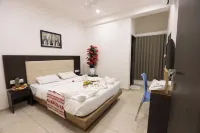 Leena Resort Hotels in Narmada