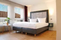 Seeger Living Premium Downtown - Condos