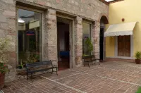 Howard Johnson by Wyndham Morelia Calle Real Hotels in Morelia