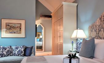 The Light House Boutique Suites