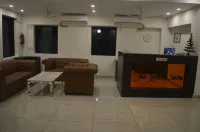 The Lotus Sutra Hotel Hotel a Rajgarh Gulahriya