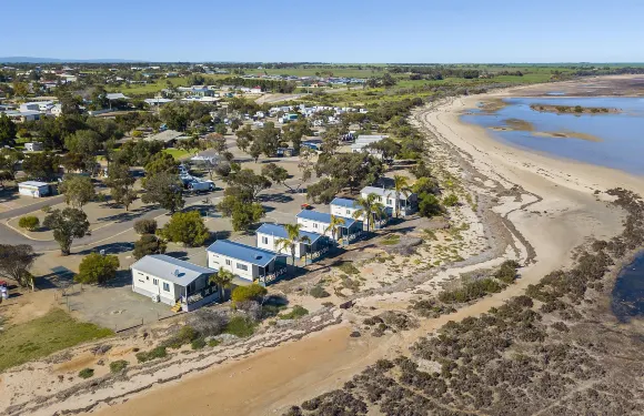 布勞頓港觀光公園酒店