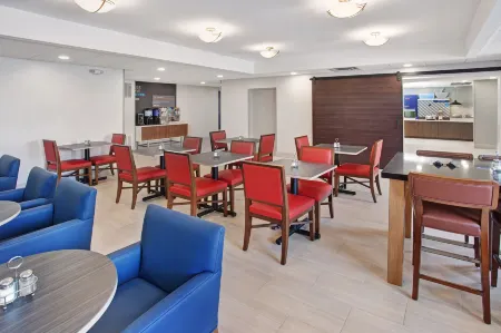 Holiday Inn Express Exton - Great Valley Отели в г. Запад Брадфорд Тауншип