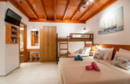 Kontaratos Studios & Apartments