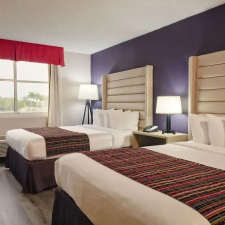 The Palms Inn & Suites Miami, Kendall, FL