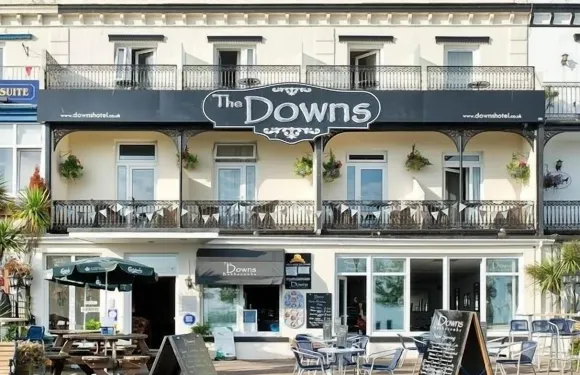 唐斯巴巴科姆旅館