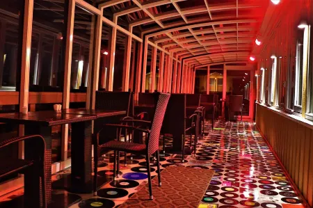 Fossatún Sunset Cottage Отели в г. Baer