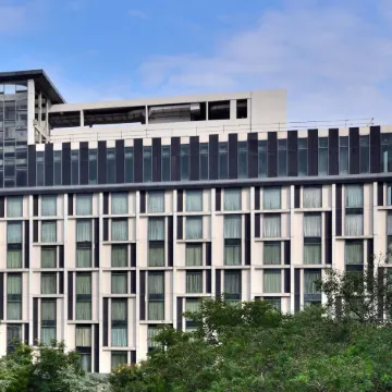 Courtyard Hyderabad Отели рядом с достопримечательностью «Район Амеерпет»
