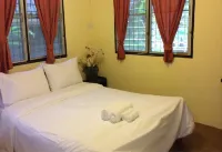 Himawari Restaurant & Cottage