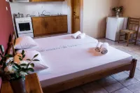 Act Art Skiathos
