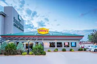 Sandman Hotel & Suites Regina Hotels in 