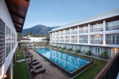 Hotel Santika Premiere Garut Hotels near pusat jaket kulit asli
