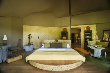 Banjaar Tola Kanha National Park - A Taj Safari Lodge Отели в г. Мандла