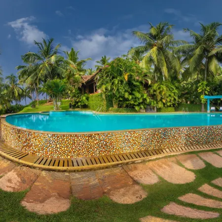 Soma Manaltheeram Ayurveda BeachVillage