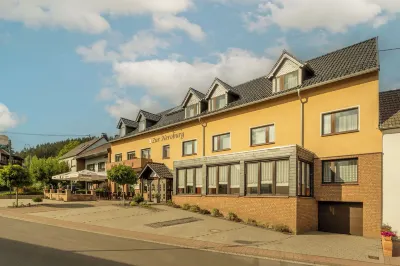 Zur Neroburg Hotel a Hillesheim