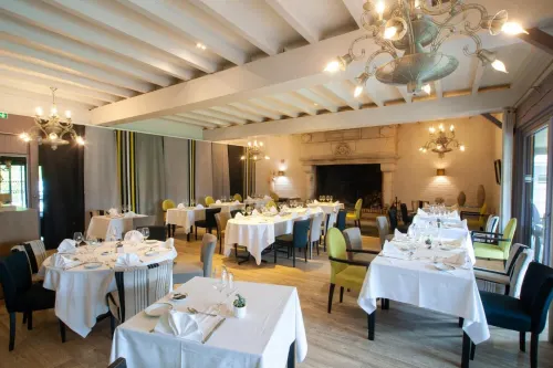 Logis Hôtel & Restaurant - Lensotel Hotels in Douvrin
