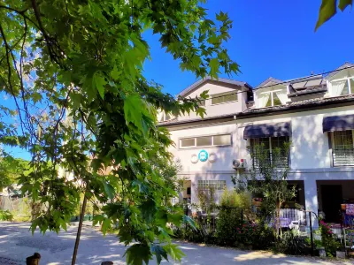 AdaHan 套房飯店 格傑克 Inlice Mahallesi住宿飯店