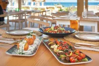 Hotel Atolon & Kaafu Beach Club - breakfast